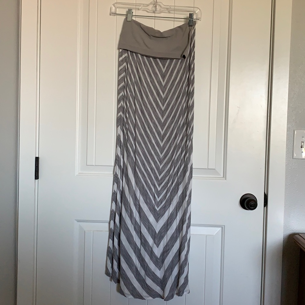 Maternity maxi skirt